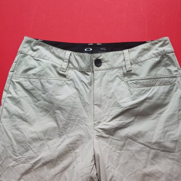 Oakley regular fit casual short cream men's size 30 - Picture 2 of 8